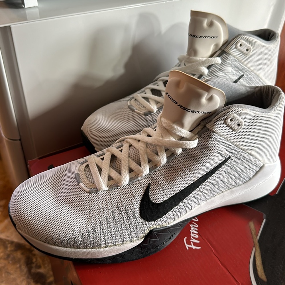 Nike basketball high top sneakers